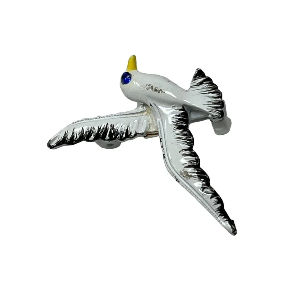 Vintage Gerrys Seagull Brooch White‎ Enamel Blue Crystal Eye Pin